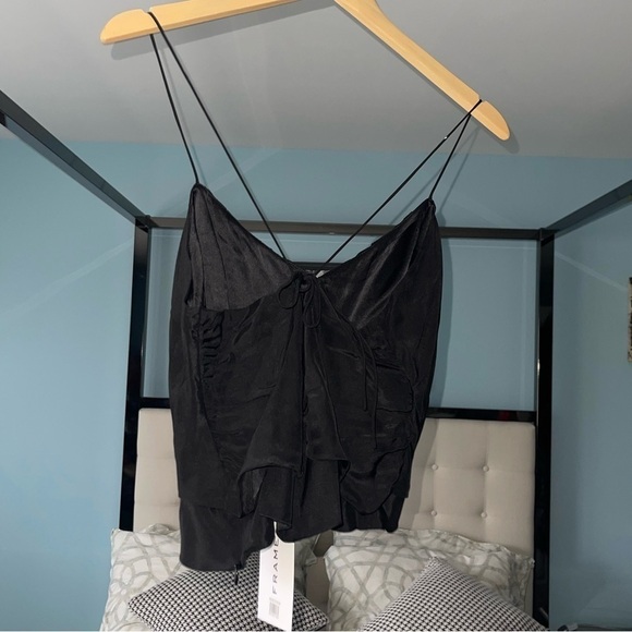 NEW FRAME Shirred Flounce V Neck Tank in Nior Black 100% Silk Ruffle Sz XL - Picture 5 of 8